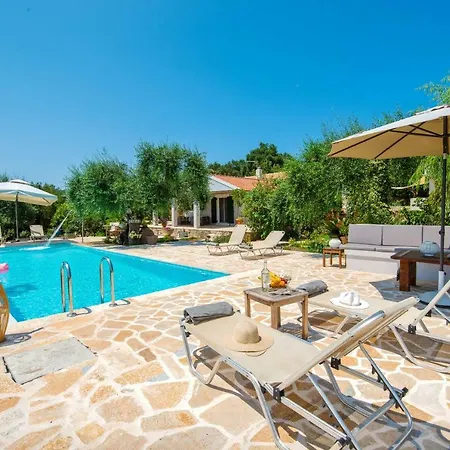 Holiday home Filomila House *